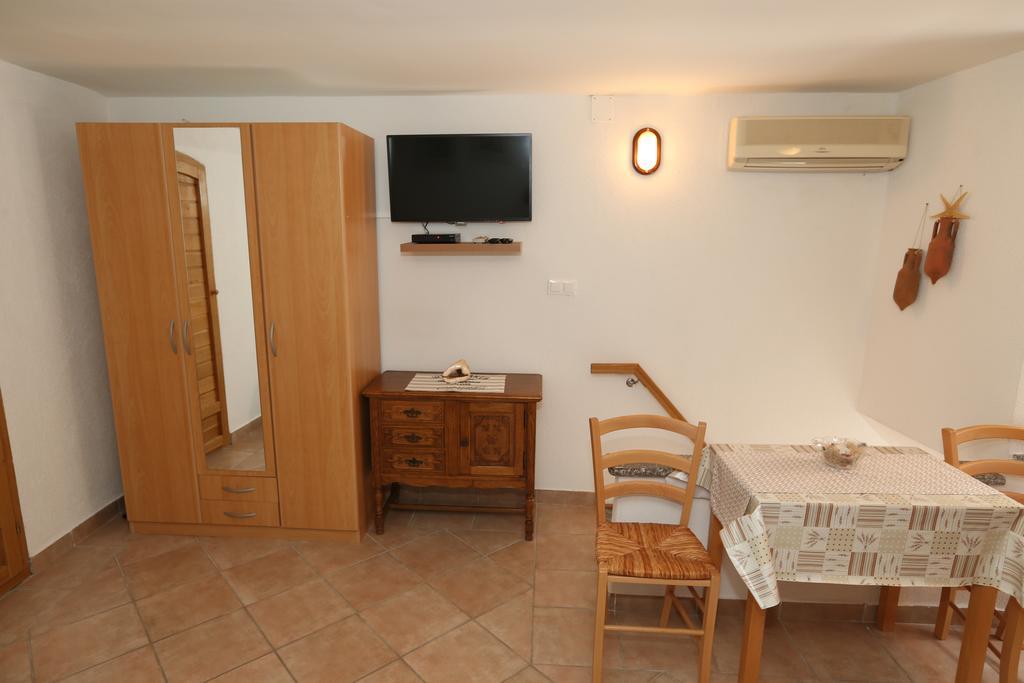 Studio Apartment Tea Baška Dış mekan fotoğraf